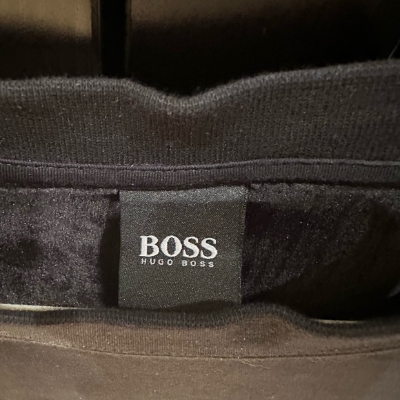 Hugo Boss Long Sleeve Crew Neck - Picture 3 of 3
